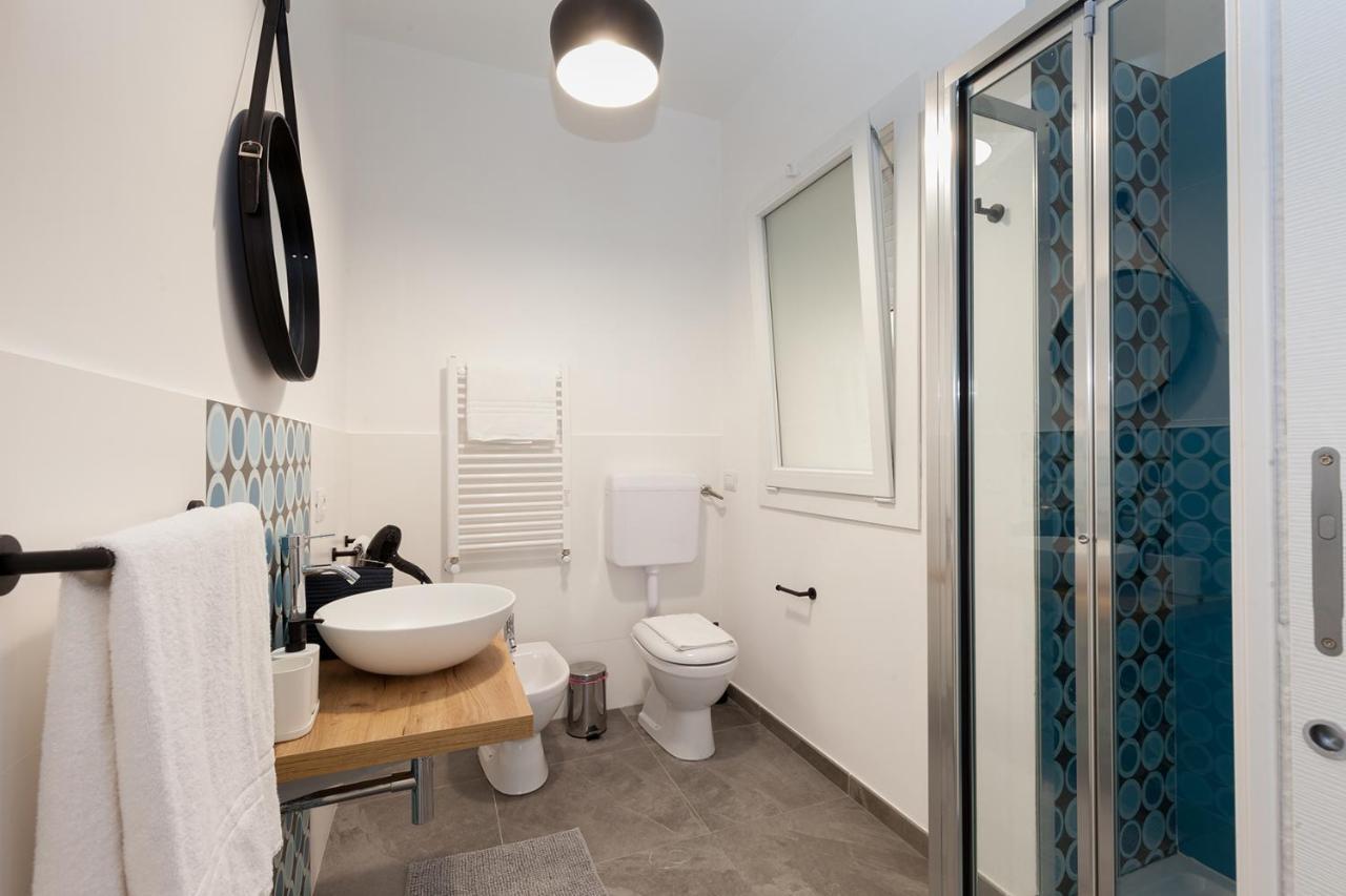 Nerissa Suites&Rooms Terrasini Esterno foto