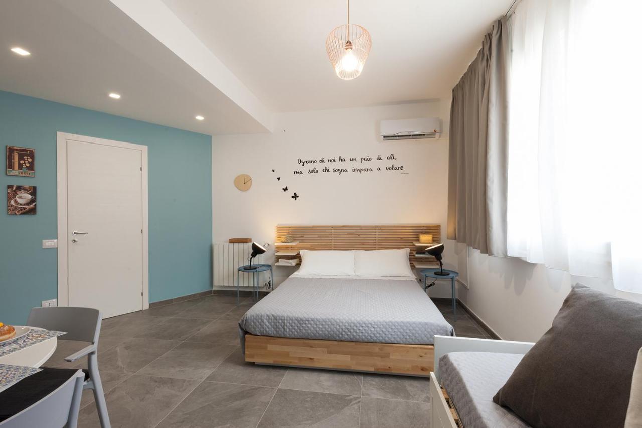Nerissa Suites&Rooms Terrasini Esterno foto