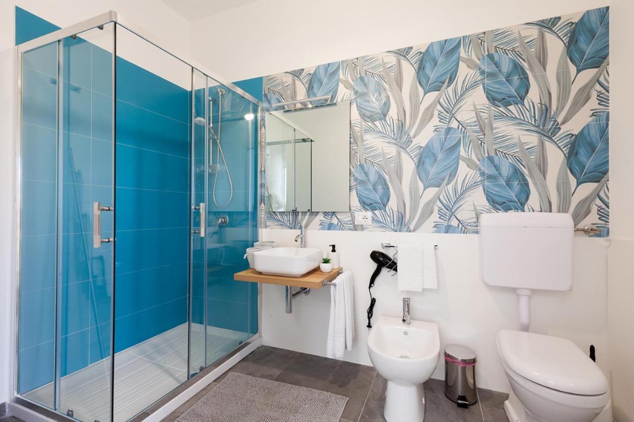 Nerissa Suites&Rooms Terrasini Esterno foto