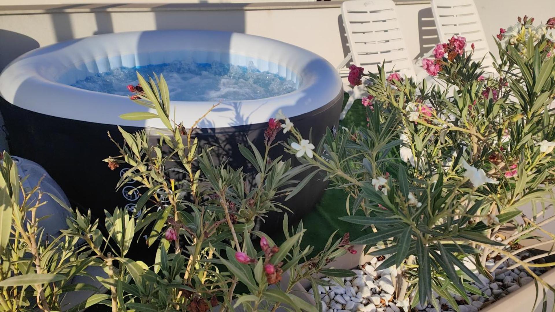 Nerissa Suites&Rooms Terrasini Esterno foto